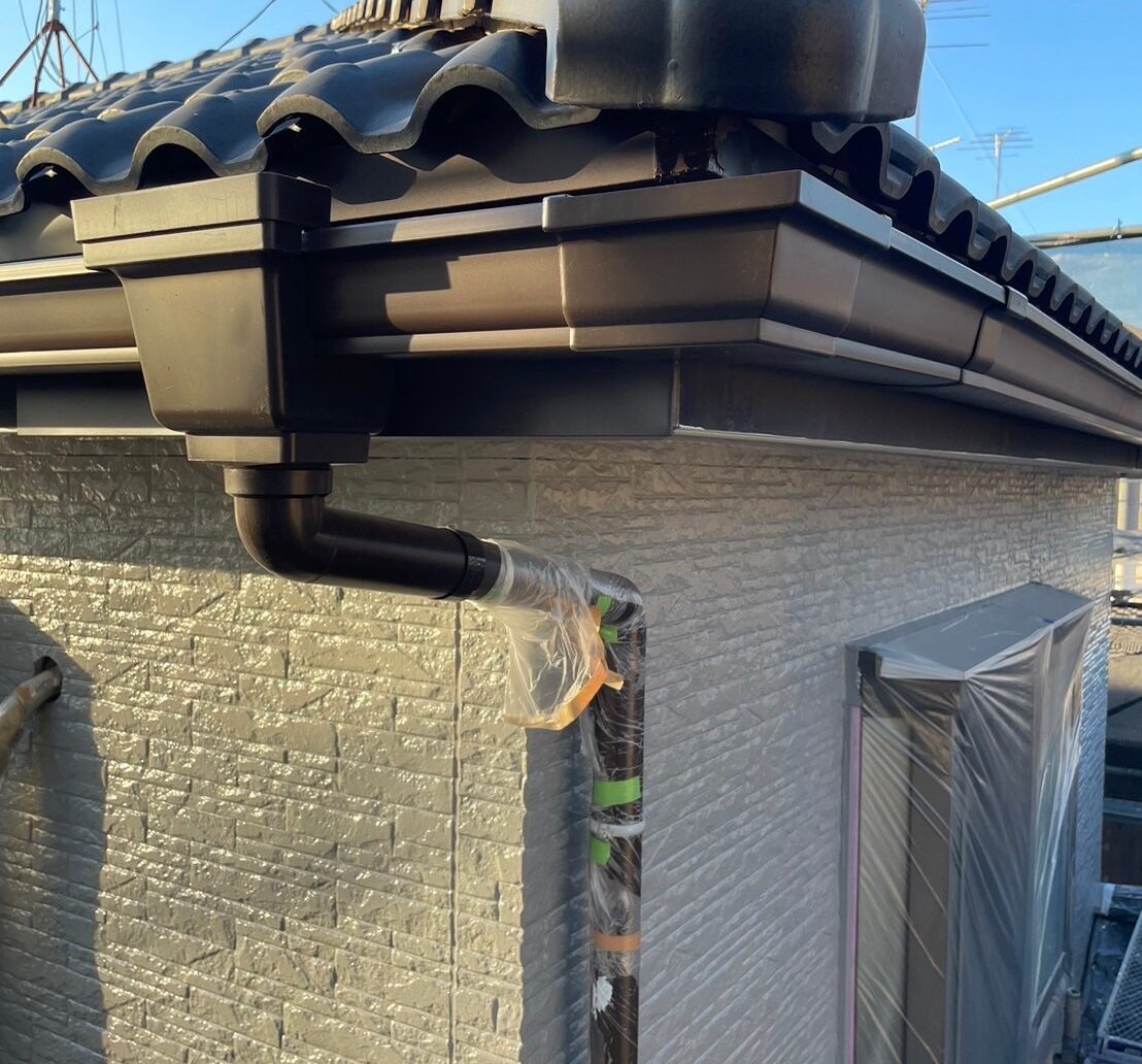 川越市 破風板金腐食部交換工事。塗り替え後