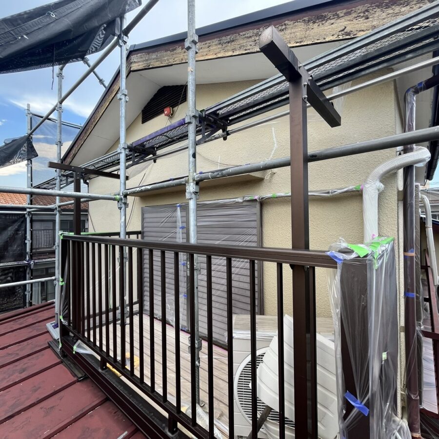 狭山市　屋根外壁塗装工事。塗り替え前
